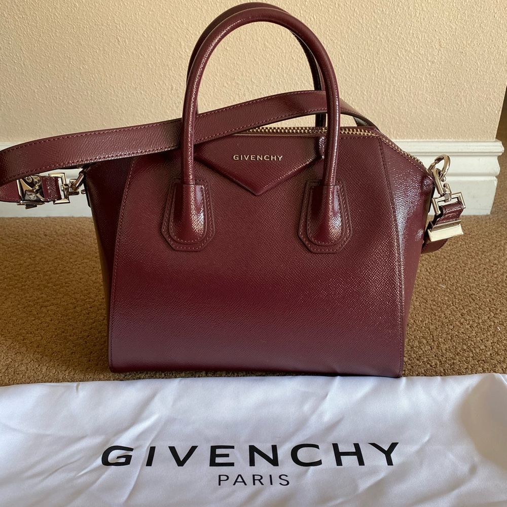 Givenchy antigona small oxblood